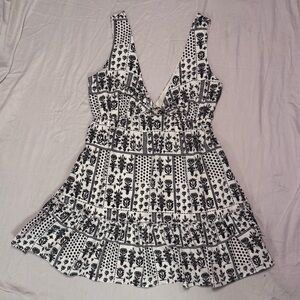 Dizzy Monochrome Floral Mini Dress